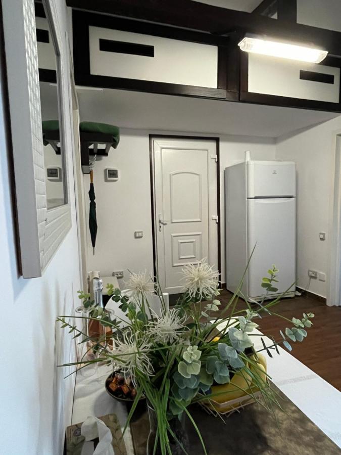 Вилла Charmante Petite Maison Transylvanie Сэчеле Экстерьер фото