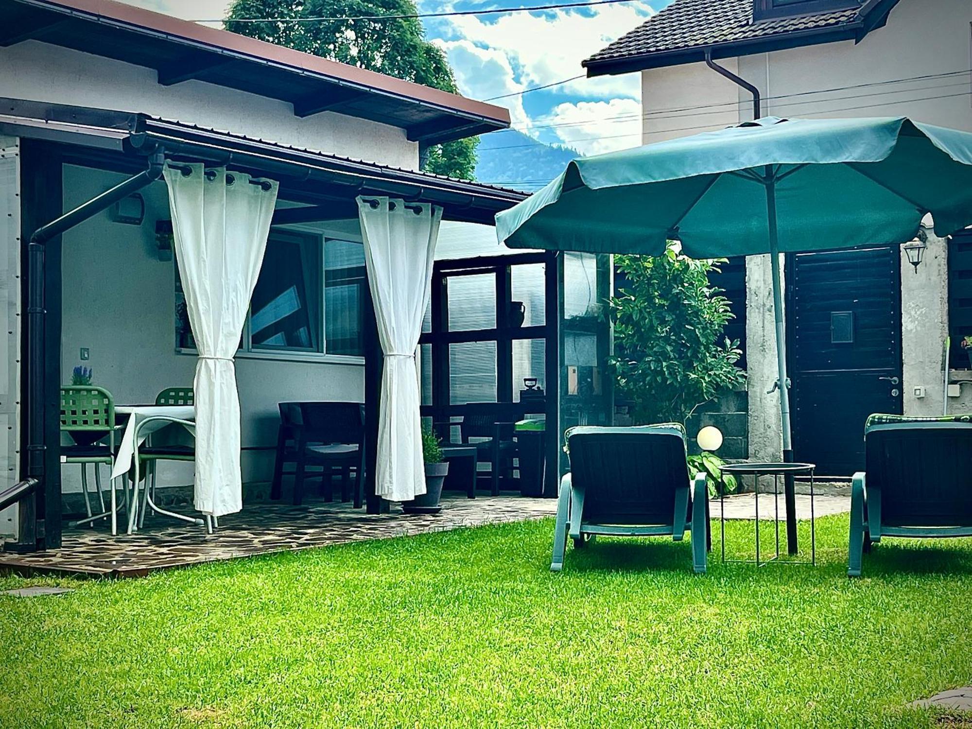 Вилла Charmante Petite Maison Transylvanie Сэчеле Экстерьер фото